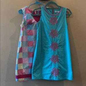 Girls Vineyard Vines sleeveless dresses. QTY: 2